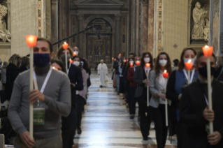 3-Oração do Rosário presidido pelo Papa Francisco para invocar o fim da pandemia