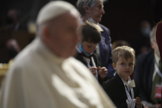 20-Preghiera del Rosario presieduta da Papa Francesco per invocare la fine della pandemia