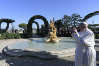 3-Le Pape François préside la récitation du chapelet