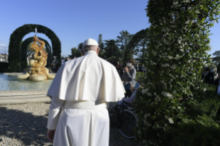 1-Le Pape François préside la récitation du chapelet