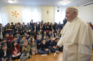 2-Visita pastoral a la parroquia romana de San Crispín de Viterbo, en Labaro