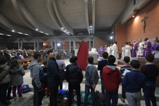 37-Pastoralbesuch in der römischen Pfarrei "San Gelasio I Papa" im Viertel Ponte Mammolo