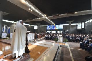 26-Pastoralbesuch in der römischen Pfarrei "San Paolo della Croce"