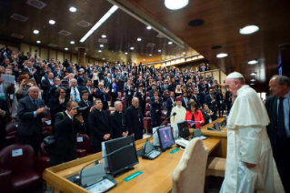 17-Aux participants au Congrès mondial de la Fondation pontificale <i>Scholas Occurrentes</i>