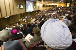 11-Intervention du Pape François à la Conférence sur « Esclavage moderne et changement climatique : l'engagement des villes &#x201d;