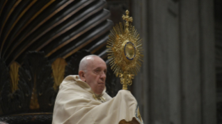 23-Celebración de las primeras Vísperas y Te Deum de acción de gracias