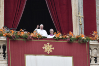 4-Bendición y mensaje "Urbi et Orbi"