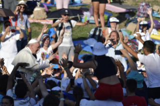 4-Encuentro con los jóvenes italianos