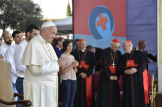 5-Encuentro con los jóvenes italianos