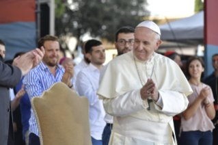11-Meeting and prayer of the Holy Father with young Italians