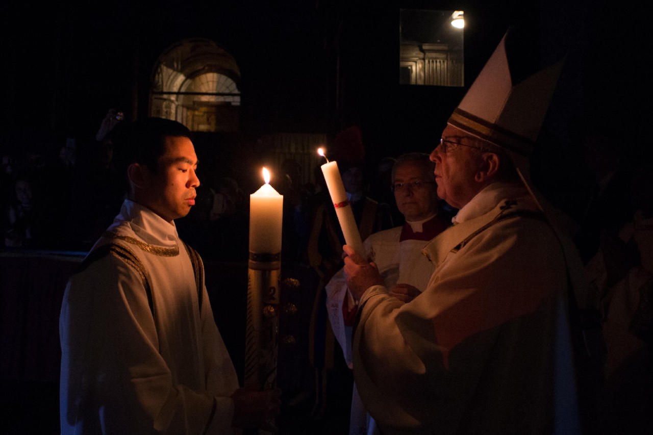Easter Sunday Easter Vigil in the Holy Night Activities of the Holy