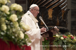 20-Easter Sunday - Easter Vigil in the Holy Night