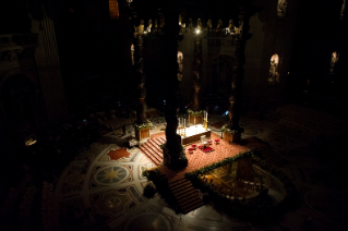 22-Easter Sunday - Easter Vigil in the Holy Night