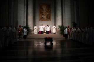 23-Easter Sunday - Easter Vigil in the Holy Night