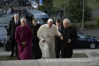 5-Vesperfeier mit dem Erzbischof von Canterbury zum Gedenken des 50. Jahrestags der Begegnung zwischen Papst Paul VI. und Erzbischof Michael Ramsey
