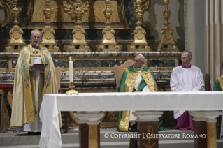 9-Vesperfeier mit dem Erzbischof von Canterbury zum Gedenken des 50. Jahrestags der Begegnung zwischen Papst Paul VI. und Erzbischof Michael Ramsey