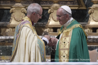 12-Vesperfeier mit dem Erzbischof von Canterbury zum Gedenken des 50. Jahrestags der Begegnung zwischen Papst Paul VI. und Erzbischof Michael Ramsey