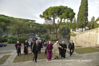 14-Vesperfeier mit dem Erzbischof von Canterbury zum Gedenken des 50. Jahrestags der Begegnung zwischen Papst Paul VI. und Erzbischof Michael Ramsey