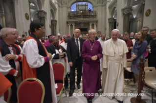 18-Vesperfeier mit dem Erzbischof von Canterbury zum Gedenken des 50. Jahrestags der Begegnung zwischen Papst Paul VI. und Erzbischof Michael Ramsey