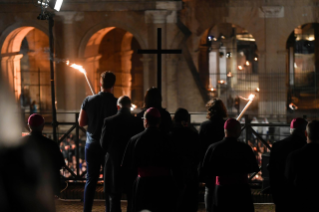 25-Venerdì Santo «Passione del Signore» – Via Crucis