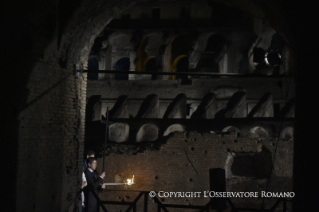 17-Venerdì Santo – Via Crucis