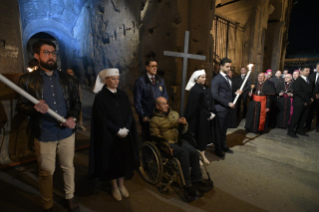 20-Way of the Cross at the Colosseum presided over by the Holy Father - Good Friday