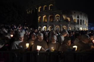 28-Way of the Cross at the Colosseum