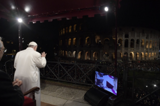 30-Way of the Cross at the Colosseum