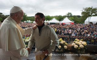 5-Parole del Santo Padre durante la visita al "Villaggio per la Terra"