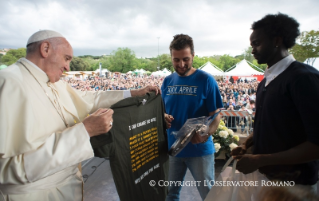 7-Parole del Santo Padre durante la visita al "Villaggio per la Terra"