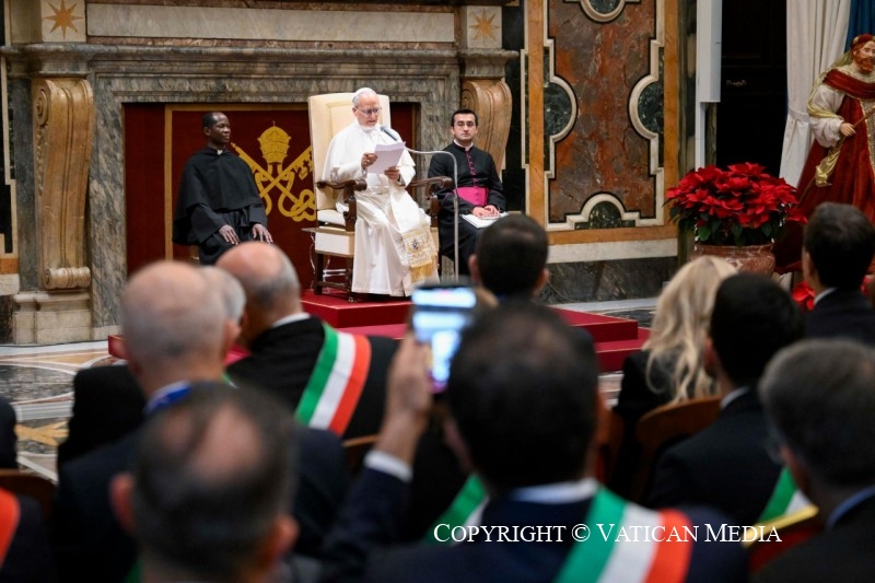 0-A los miembros de la Asociaci&oacute;n Nacional de Municipios Italianos (ANCI) 