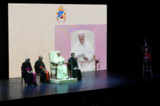 1-A los participantes en el encuentro para sacerdotes promovido por el Dicasterio para el Clero