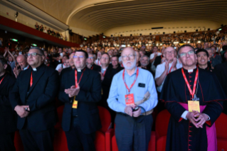 2-A los participantes en el encuentro para sacerdotes promovido por el Dicasterio para el Clero