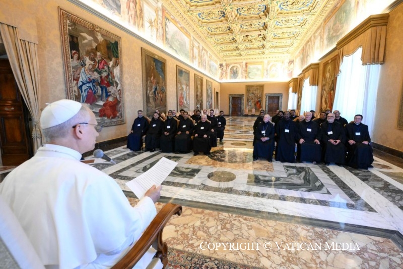 El Papa, con los benedictinos