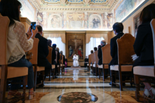 10-To the participants of the Summer School of Astrophysics promoted by the Vatican Observatory 