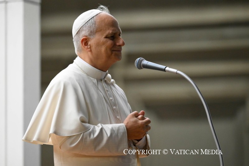 7-To the young people gathered in St. Peter's Square for the Holy Mass welcoming them to the Jubilee of Young People