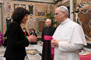 25-Alle Delegazioni Ecumeniche e Interreligiose convenute per l’Inizio del Ministero Petrino di Papa Leone XIV