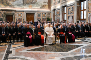 9-A los miembros de la Fundación Centesimus Annus Pro Pontifice