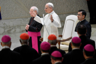 5-Meeting of the Holy Father with Employees of the Holy See and the Vatican City State