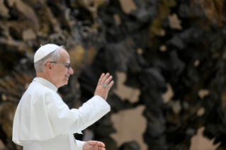 7-Meeting of the Holy Father with Employees of the Holy See and the Vatican City State