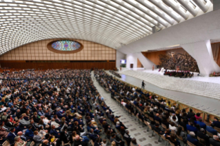 12-Meeting of the Holy Father with Employees of the Holy See and the Vatican City State