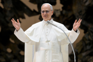 14-Meeting of the Holy Father with Employees of the Holy See and the Vatican City State