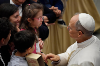 18-Meeting of the Holy Father with Employees of the Holy See and the Vatican City State