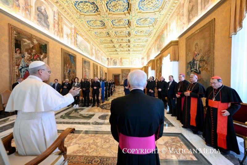 4-Ai Membri del Consiglio di Rappresentanza di Caritas Internationalis 
