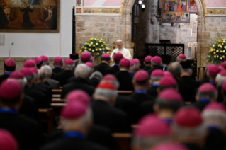 14-Basílica de Santa Maria dos Anjos de Assis: Encontro com os bispos italianos na conclusão da 81ª Assembleia Geral da Conferência Episcopal Italiana [17 a 20 de novembro de 2025]
