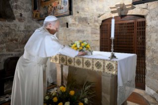 22-Basílica de Santa Maria dos Anjos de Assis: Encontro com os bispos italianos na conclusão da 81ª Assembleia Geral da Conferência Episcopal Italiana [17 a 20 de novembro de 2025]