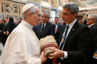 0-Ai partecipanti al “Seminario de Ética en el Gerenciamiento de la Salud” 