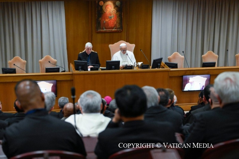 6-Aos participantes na reuni&atilde;o promovida pela Uni&atilde;o dos Superiores Gerais (USG)