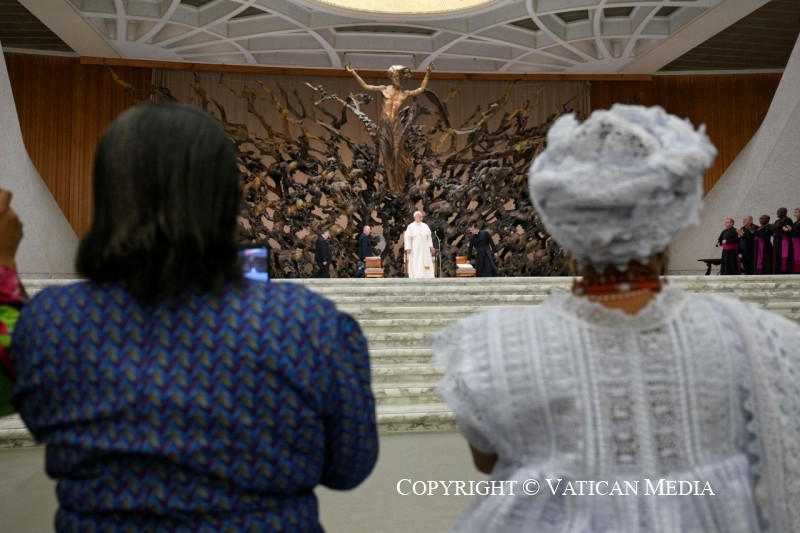 3-Aux participants &agrave; la Rencontre mondiale des Mouvements populaires