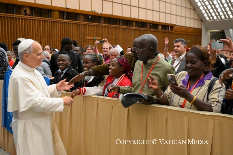 8-Aux participants &agrave; la Rencontre mondiale des Mouvements populaires